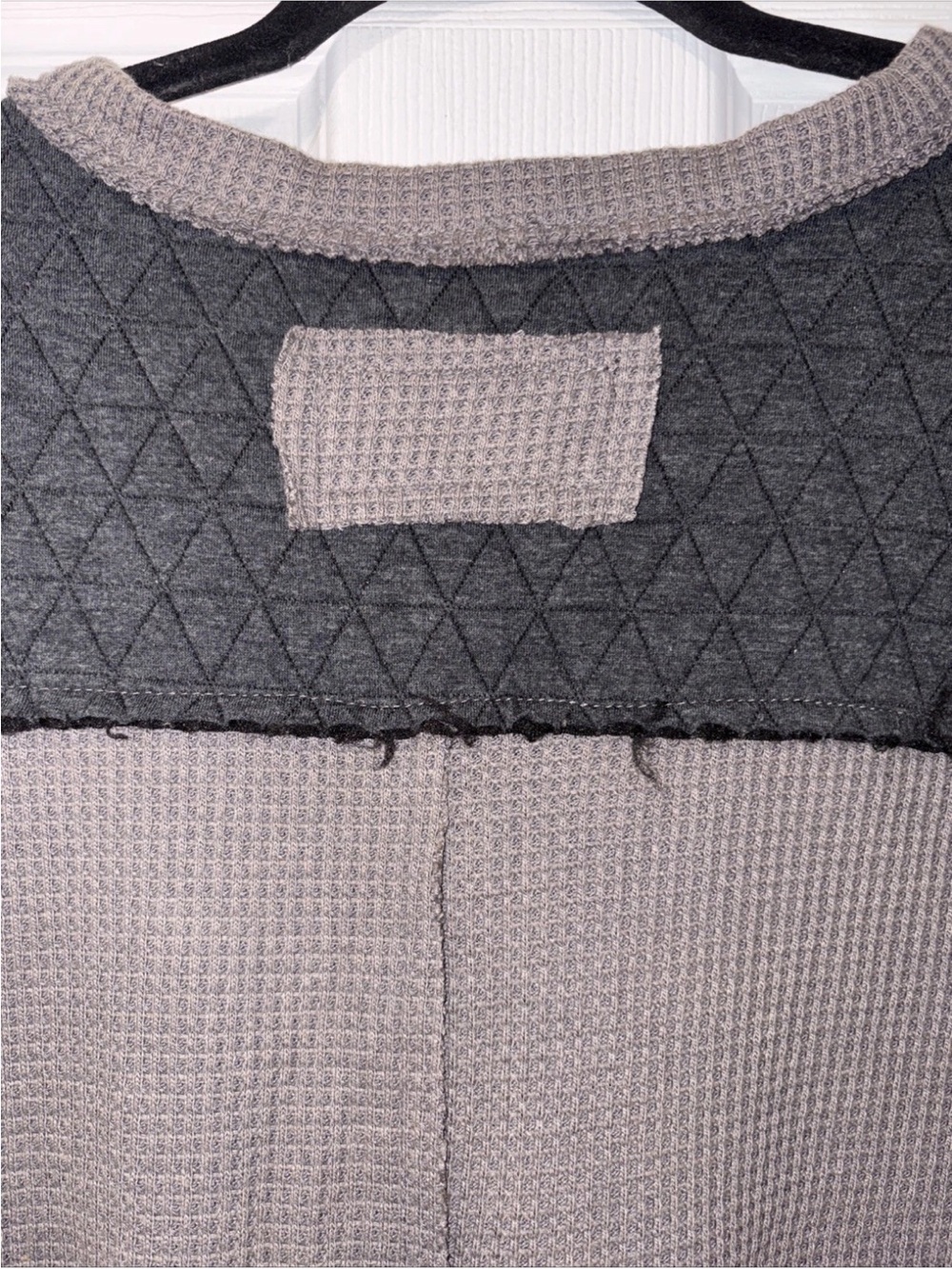 POL Women’s Patchwork V-Neck Long Sleeve Multi-texture Large - Picture 8 of 9